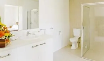 Aparthotel Glenelg Pacific Apartments Adelaide
